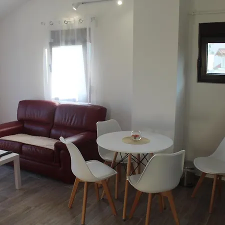 בודווה Mia Casa Apartmens מראה חיצוני תמונה
